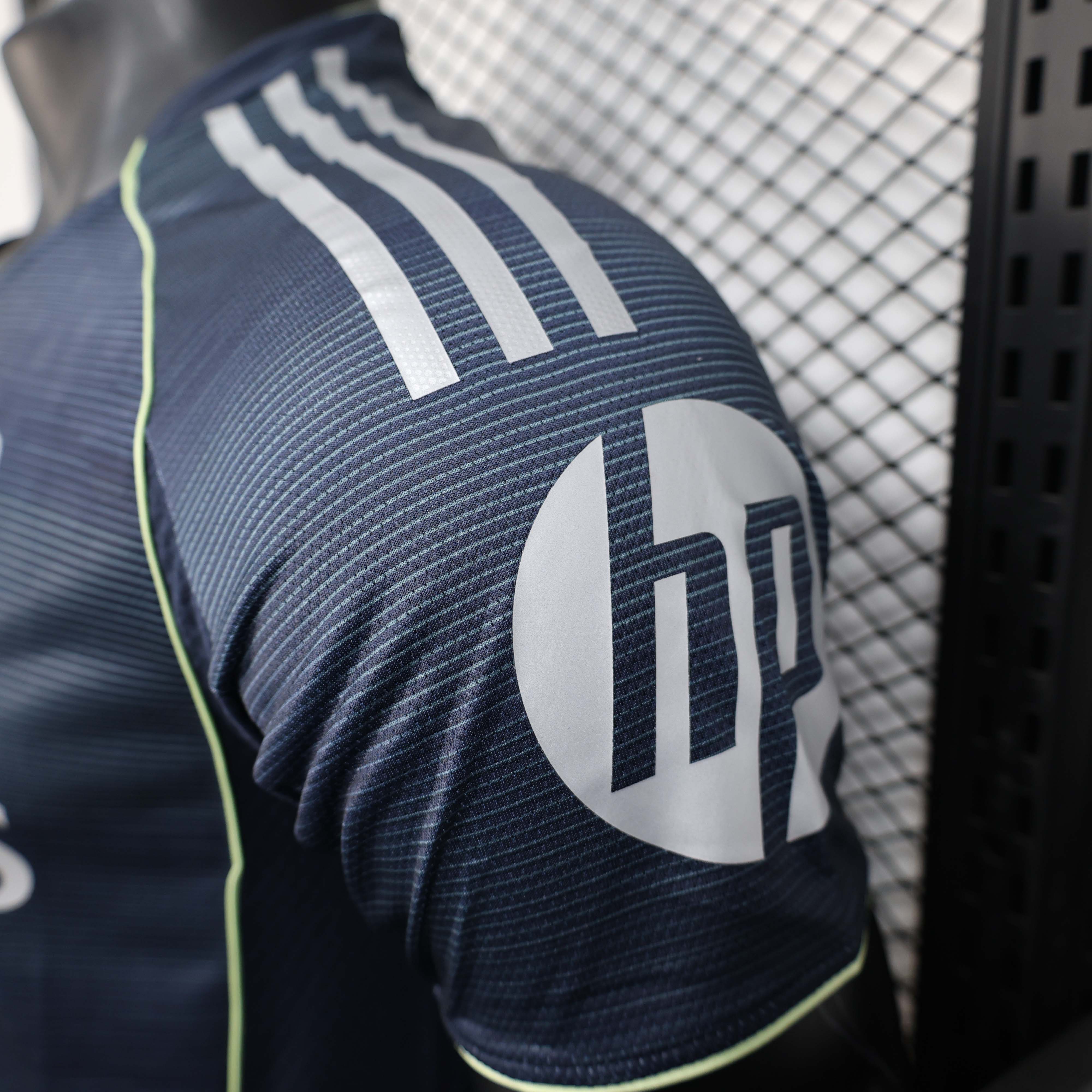 2025/2026 Player Version Real Madrid Away Football Shirt1:1 Thai Quality:football jersey mysite: unitedjerseyfootball 邓江浪:football