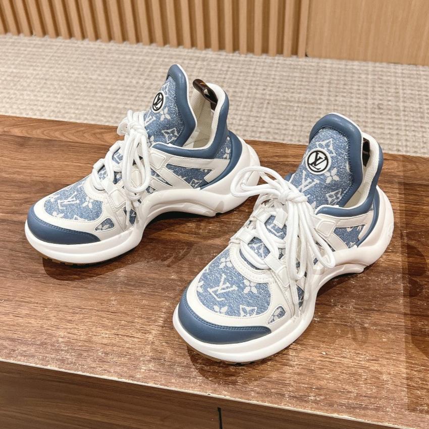 LV ARCHLIGHT SNEAKER IN WHITE MIX AEGEAN BLUE CALFSKIN AND MONOGRAM DENIM、mysite、Cacoeks