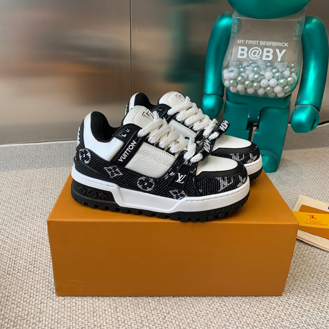 LV TRAINER MAXI SNEAKER IN WHITE MIX BLACK CALFSKIN、mysite、Cacoeks