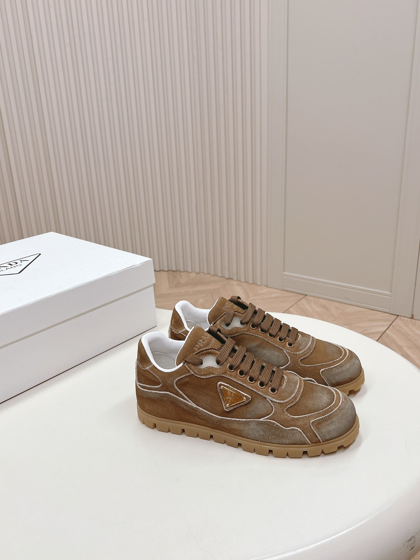 PRA FADED SUEDE SNEAKERS SEPIA AND WHITE、mysite、Cacoeks