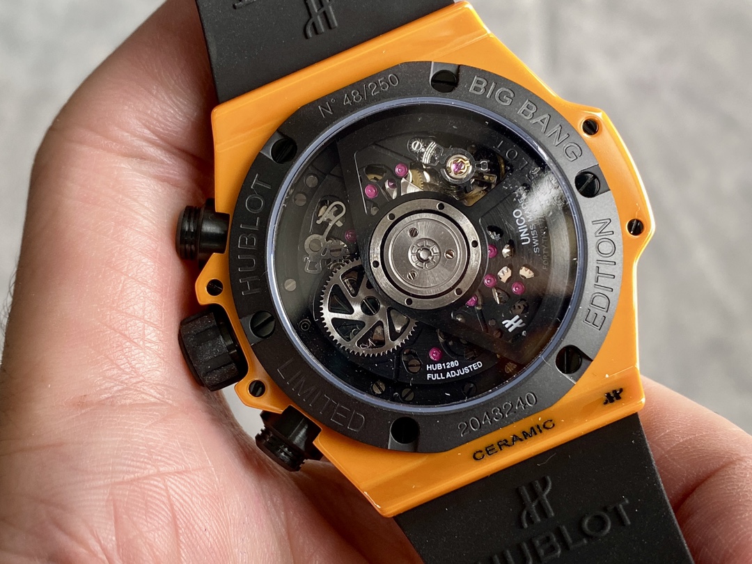 Hublot Big Bang Unico Orange Ceramic 42mm 441.CU.5910.RX-fasswatch