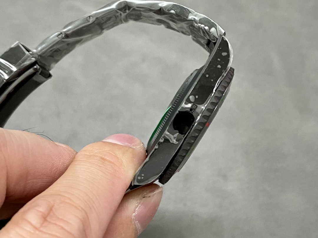 兼职  林炎: luxecystore