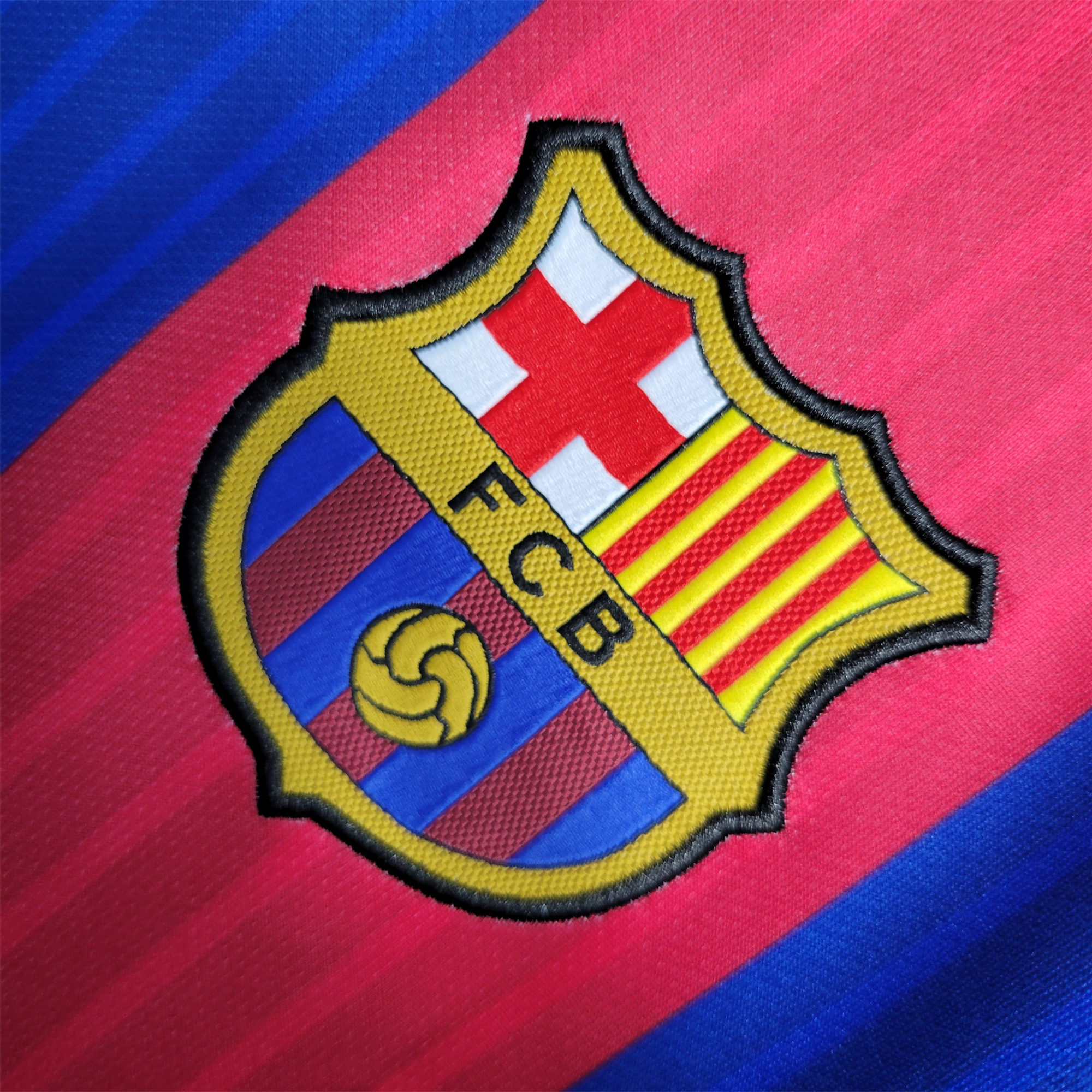 Higojerseys-Retro Barcelona 16-17 Home Stadium Jersey