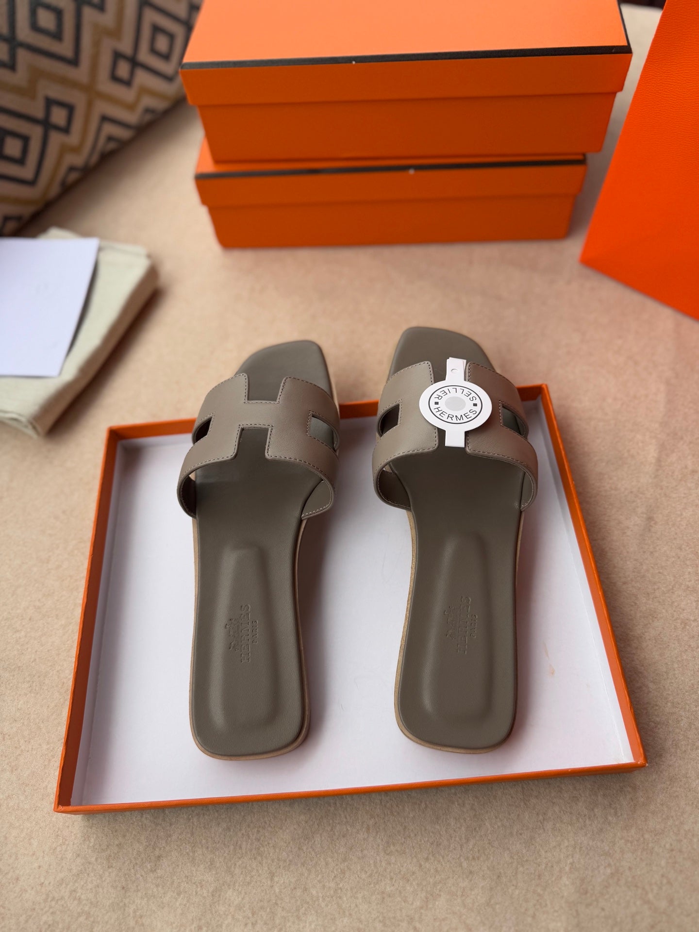 0RAN SANDALS IN CEDAR BROWN CALFSKIN、mysite、Cacoeks