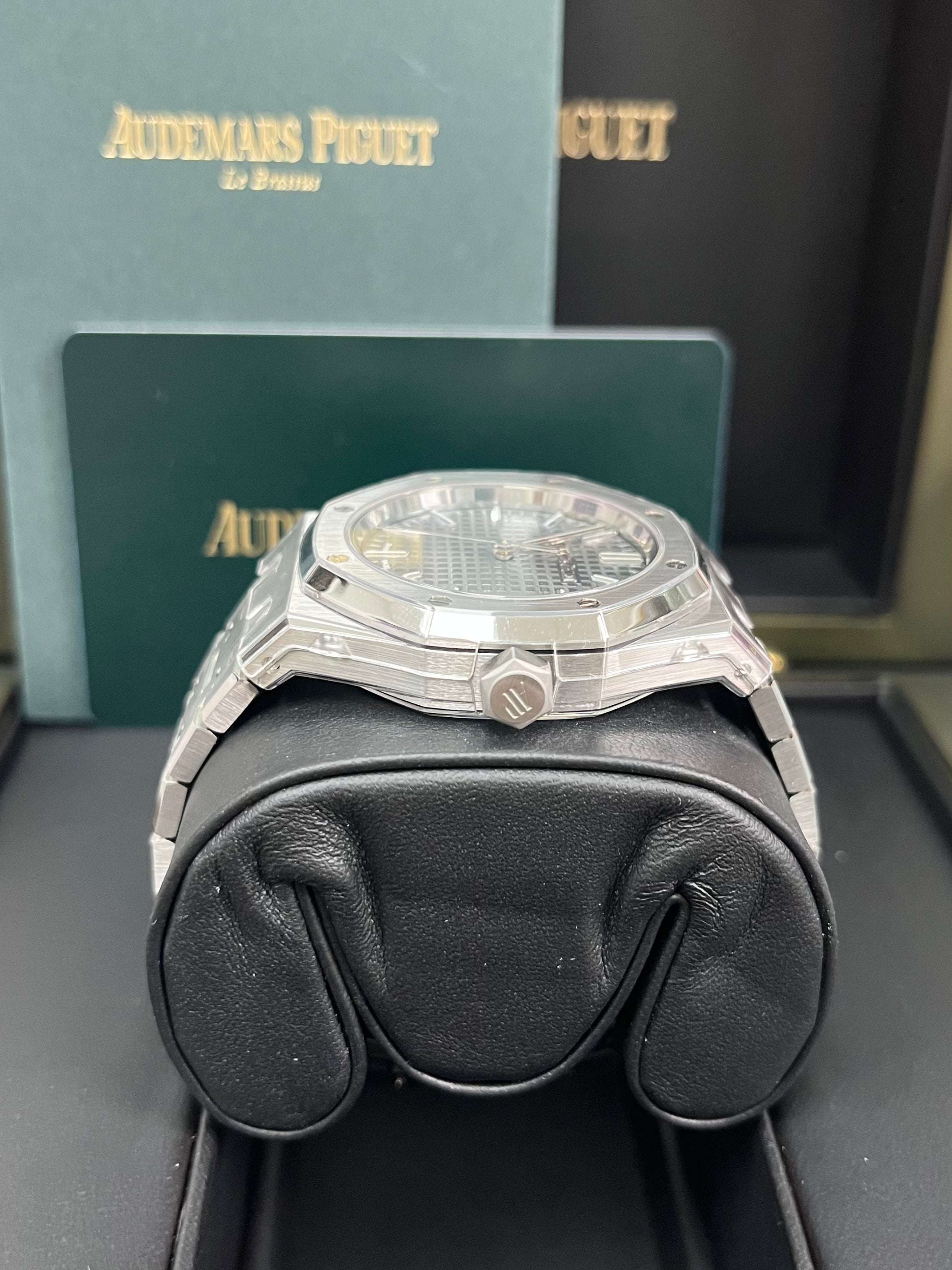 Watch 3