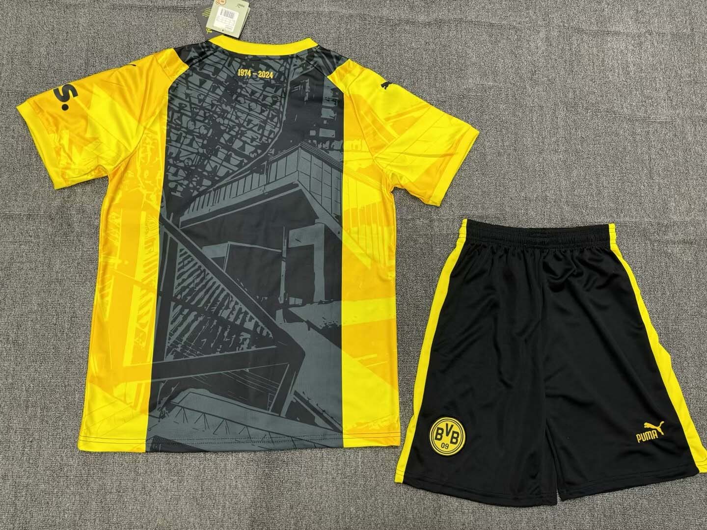 2023/2024 Dortmund Blackout Special Edition Football Shirt 1:1 Thai Quality Kids Size:football jersey mysite: unitedjerseyfootball 邓江浪:football