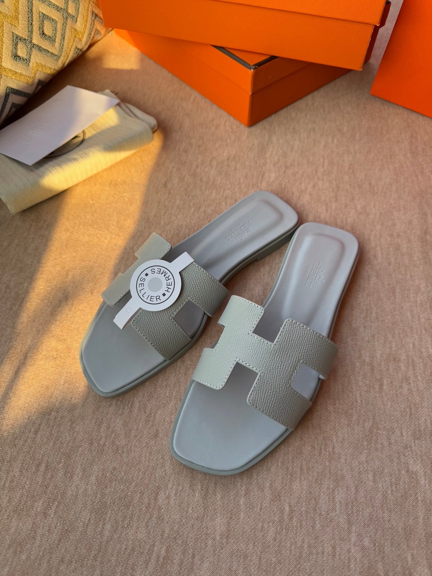 0RAN SANDALS IN WARM GRAY CALFSKIN、mysite、Cacoeks