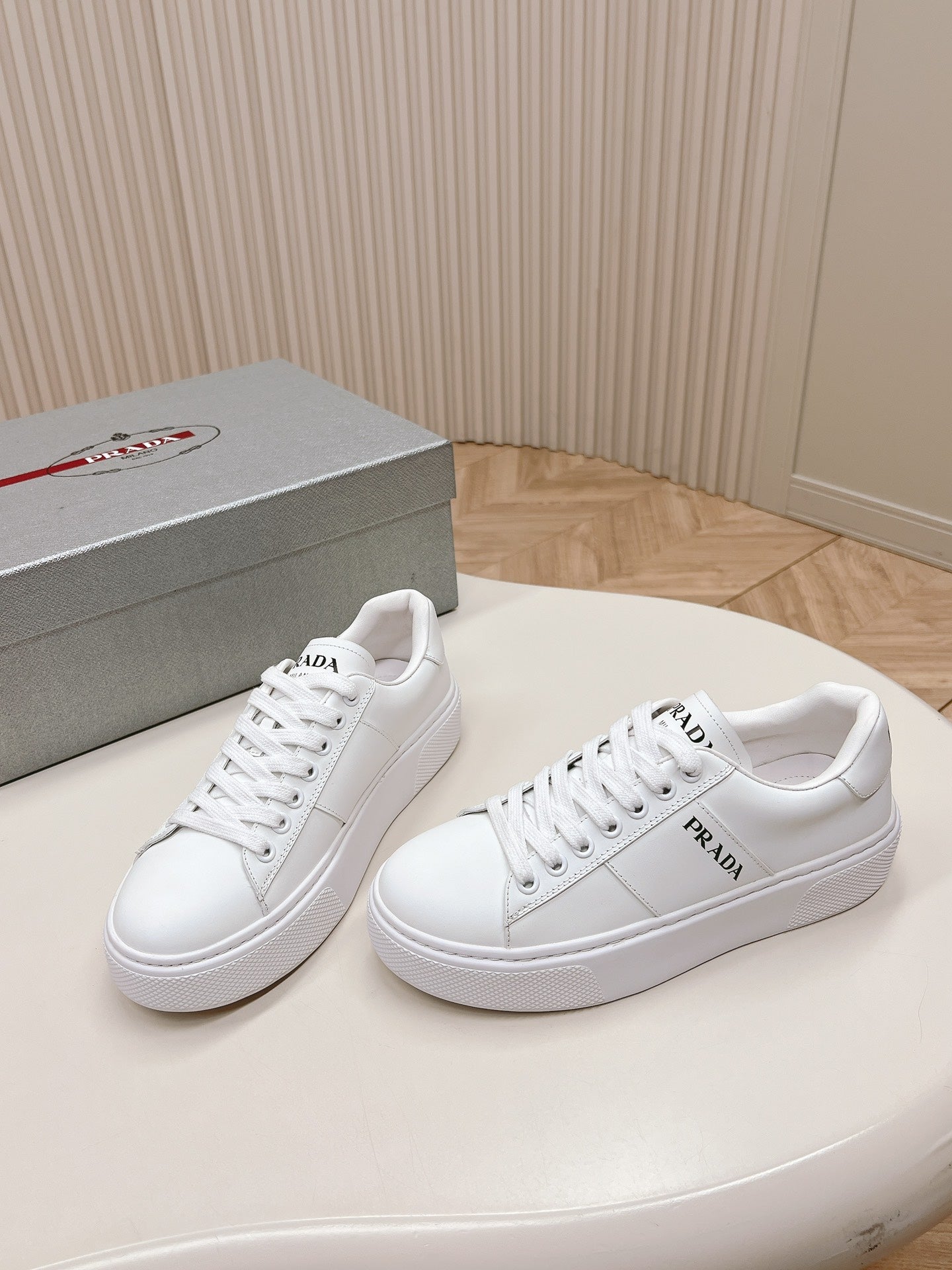 PRA LEATHER LOGO OUTLET SNEAKERS WHITE CALFSKIN、mysite、Cacoeks
