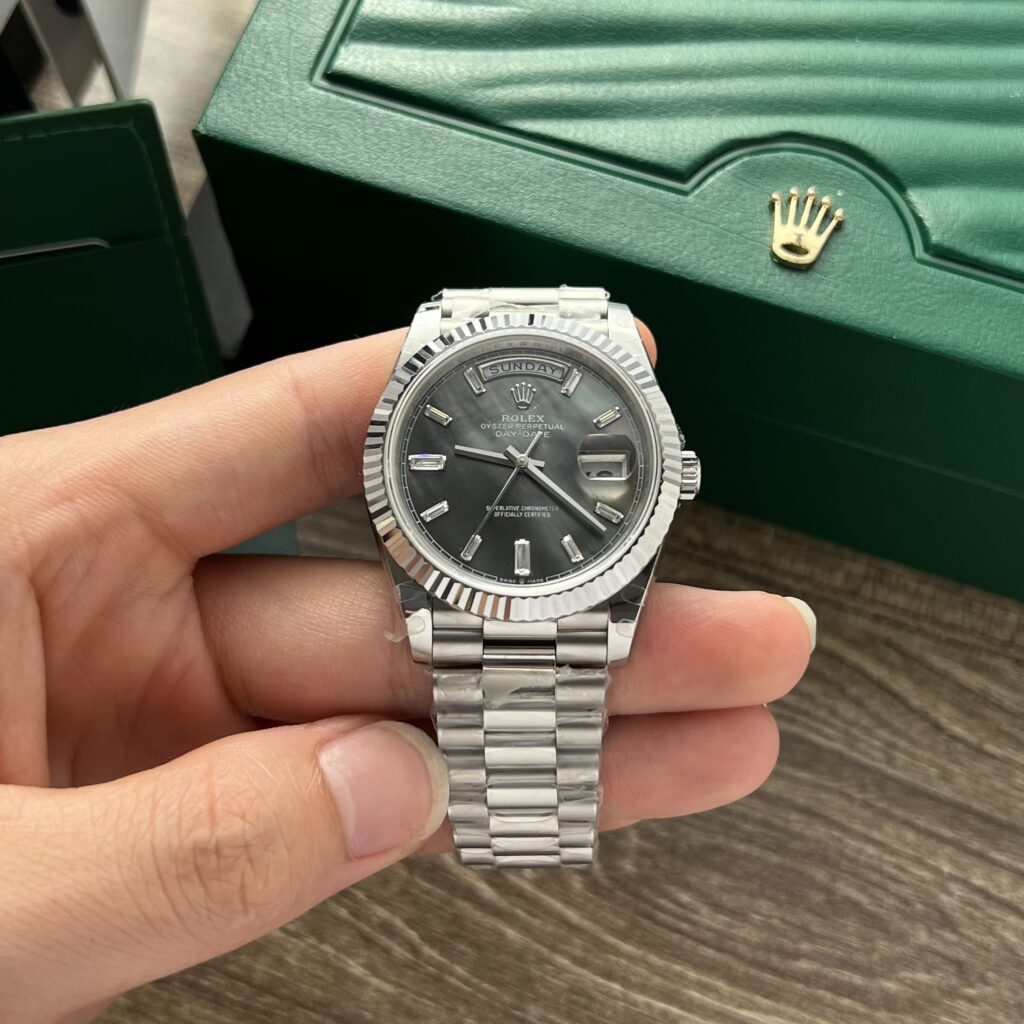 Đồng Hồ Rolex Day-Date Replica 11 Nam Mặt Xà Cừ Tím 40mm (1)