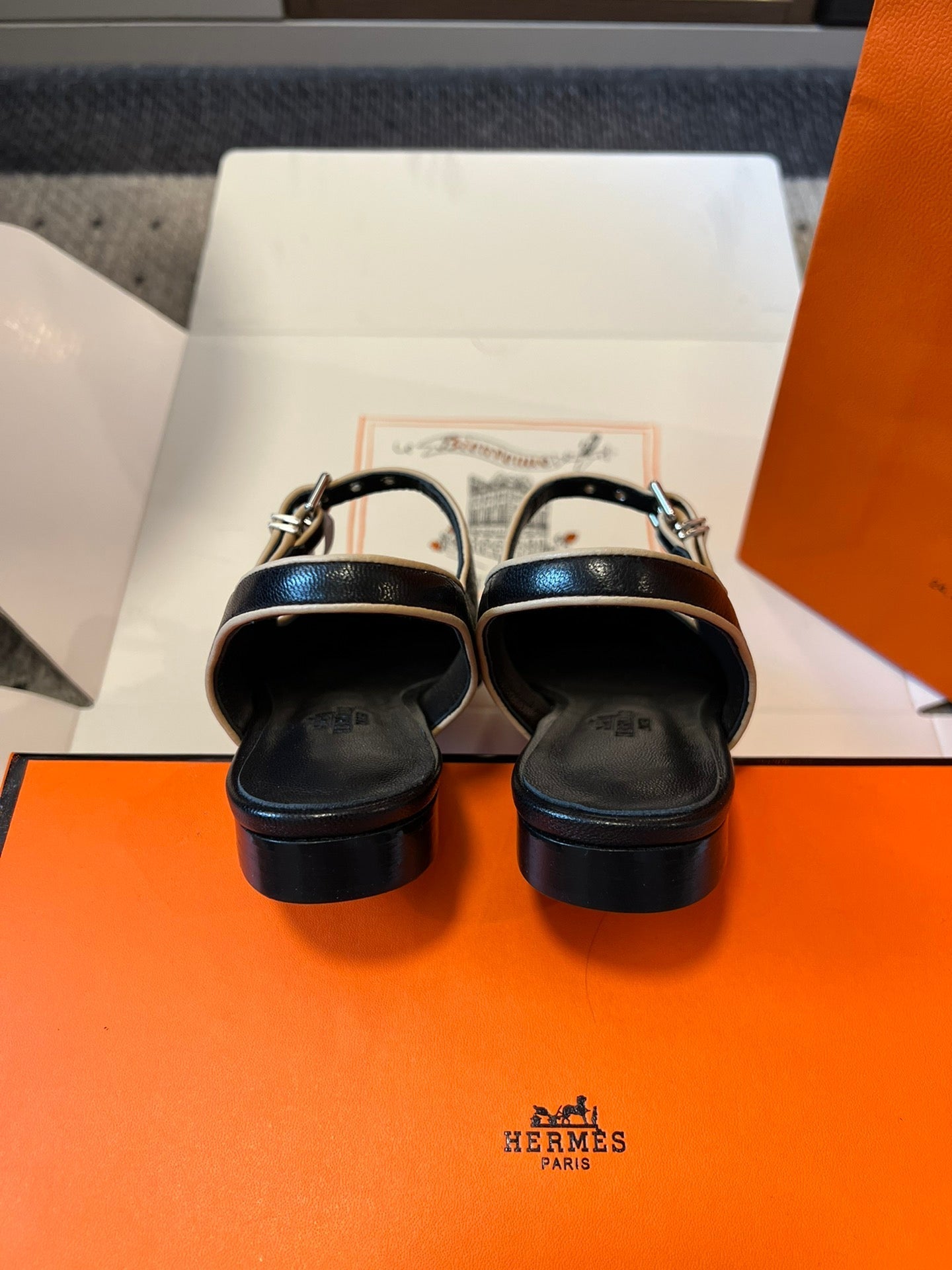 KLEO SLINGBACK IN BLACK CALFSKIN、mysite、Cacoeks