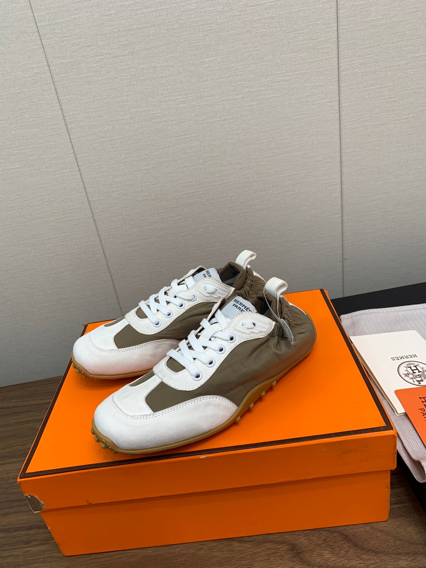 SKATEBOARD SHOES LIGHT GRAY MIX PEANUT CALFSKIN、mysite、Cacoeks