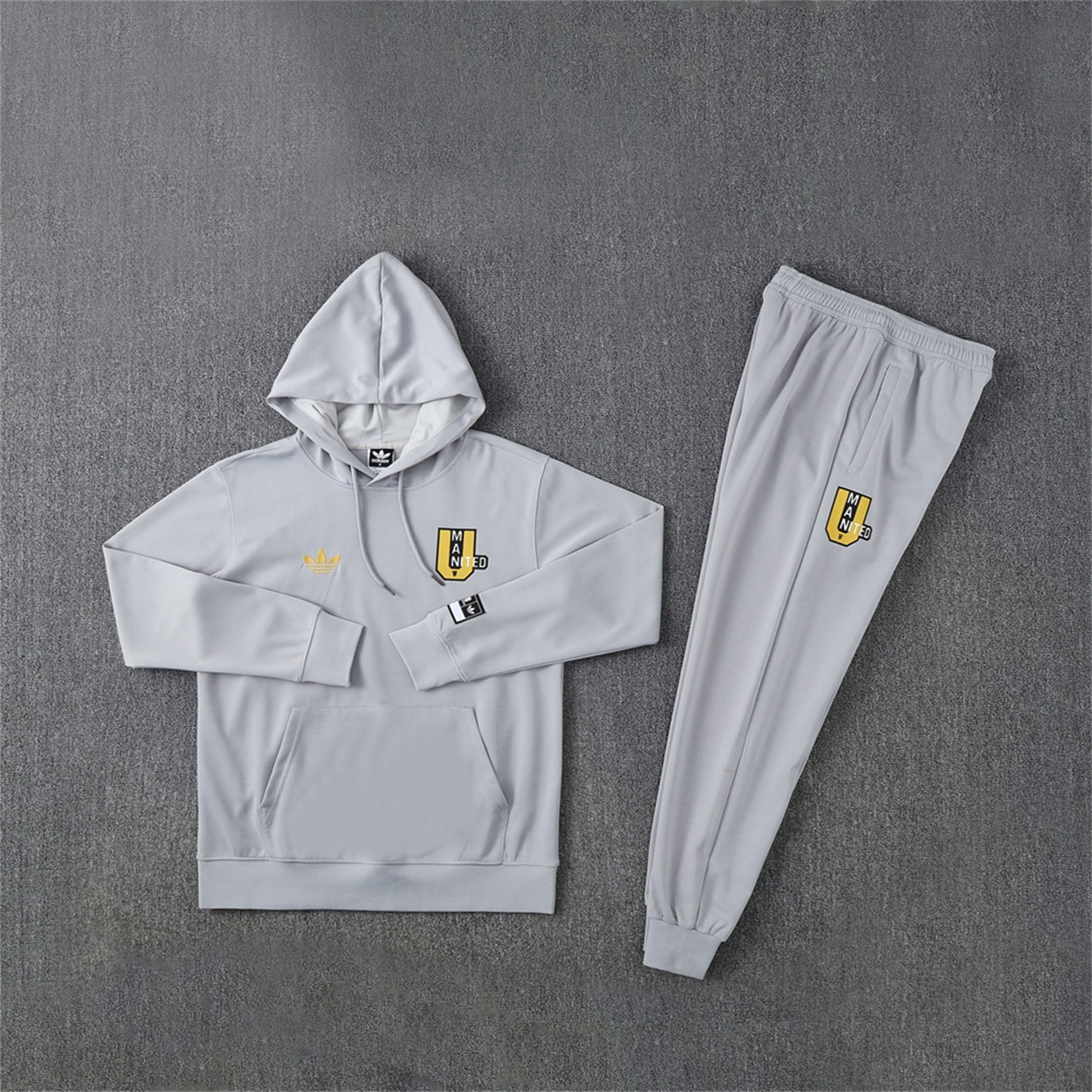 UltraTrikot-Manchester United 25-26 Originals Varsity Hoodie Set - Grey Hoodie and Pants
