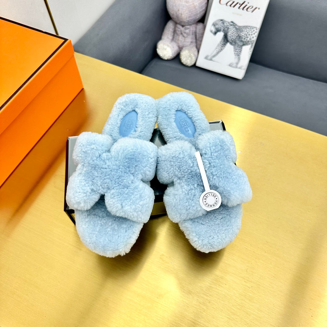 0RAN SHEARLING SANDALS POWDER BLUE、mysite、Cacoeks