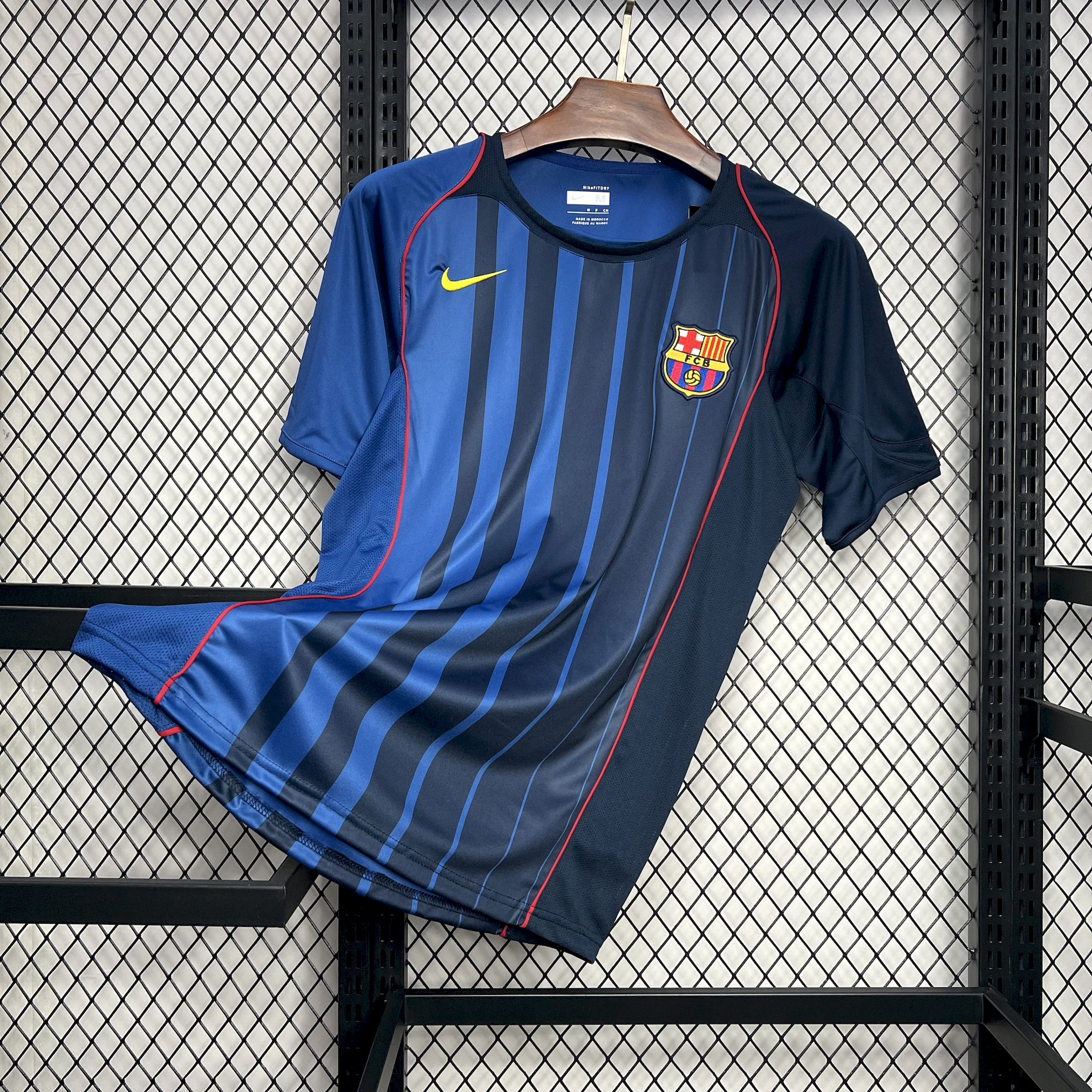 Higojerseys-Retro Barcelona 04-05 Away Jersey