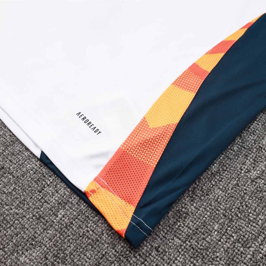 ManixJersey.com | Real Madrid 24-25 Vest Training Set - White -Customize Name, Number and Patch | Worldwide Shipping