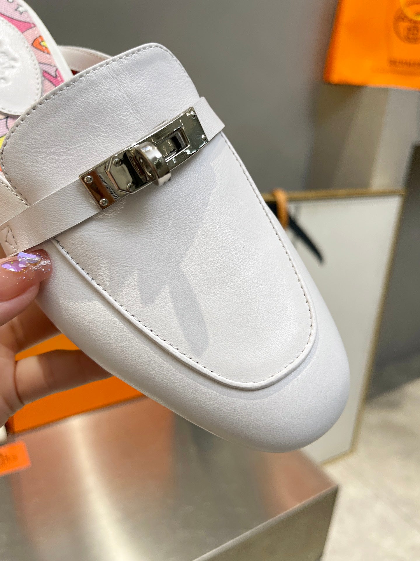 0Z MULE WHITE CALFSKIN WITH PATTERN、mysite、Cacoeks