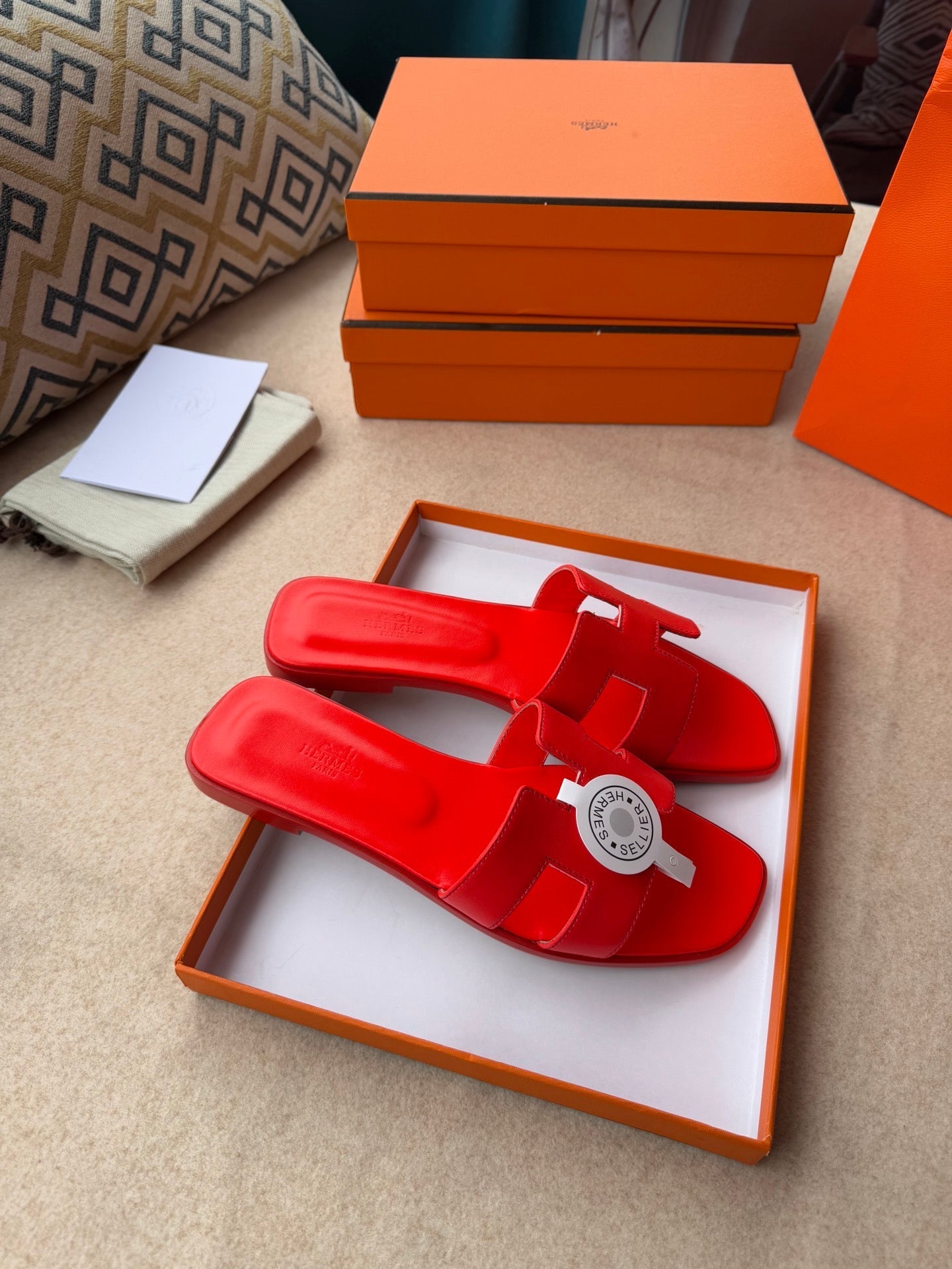 0RAN SANDALS IN CHERRY RED CALFSKIN、mysite、Cacoeks