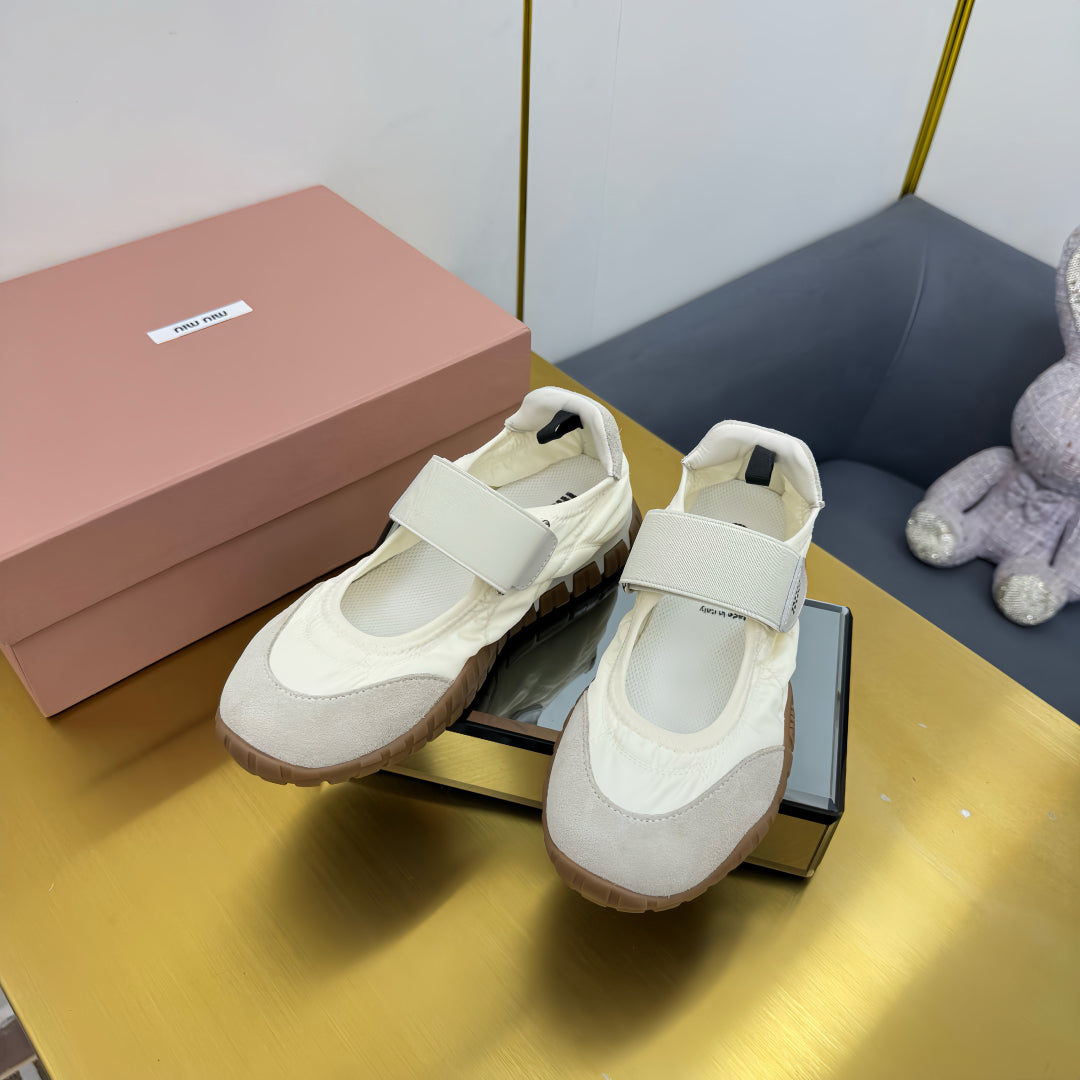 BALLERINAS SHOES IN WHITE TYRE TECHNICAL FABRIC GREY SUEDE、mysite、Cacoeks
