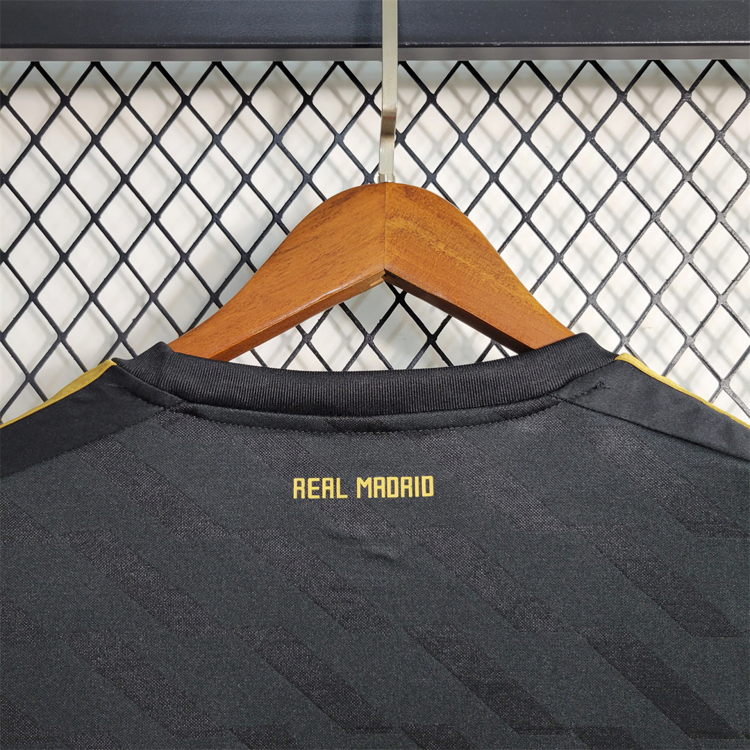 ManixJersey.com | Real Madrid Retro 11-12 Away Jersey -Customize Name, Number and Patch | Worldwide Shipping