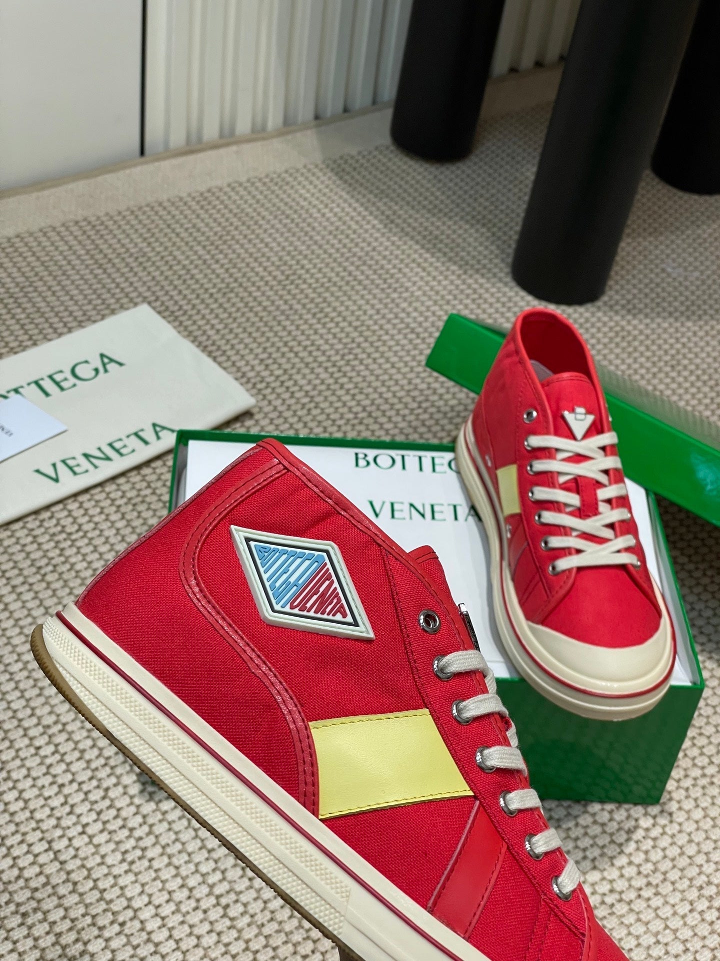 ELIOT SNEAKER IN CHERRY RED CANVAS AND CALFSKIN、mysite、Cacoeks