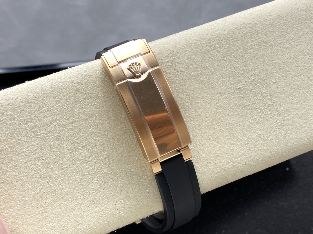 Rolex Daytona Everose Rubber 126515LN 0004 Black Dial Diamond Watch 2025-fasswatch