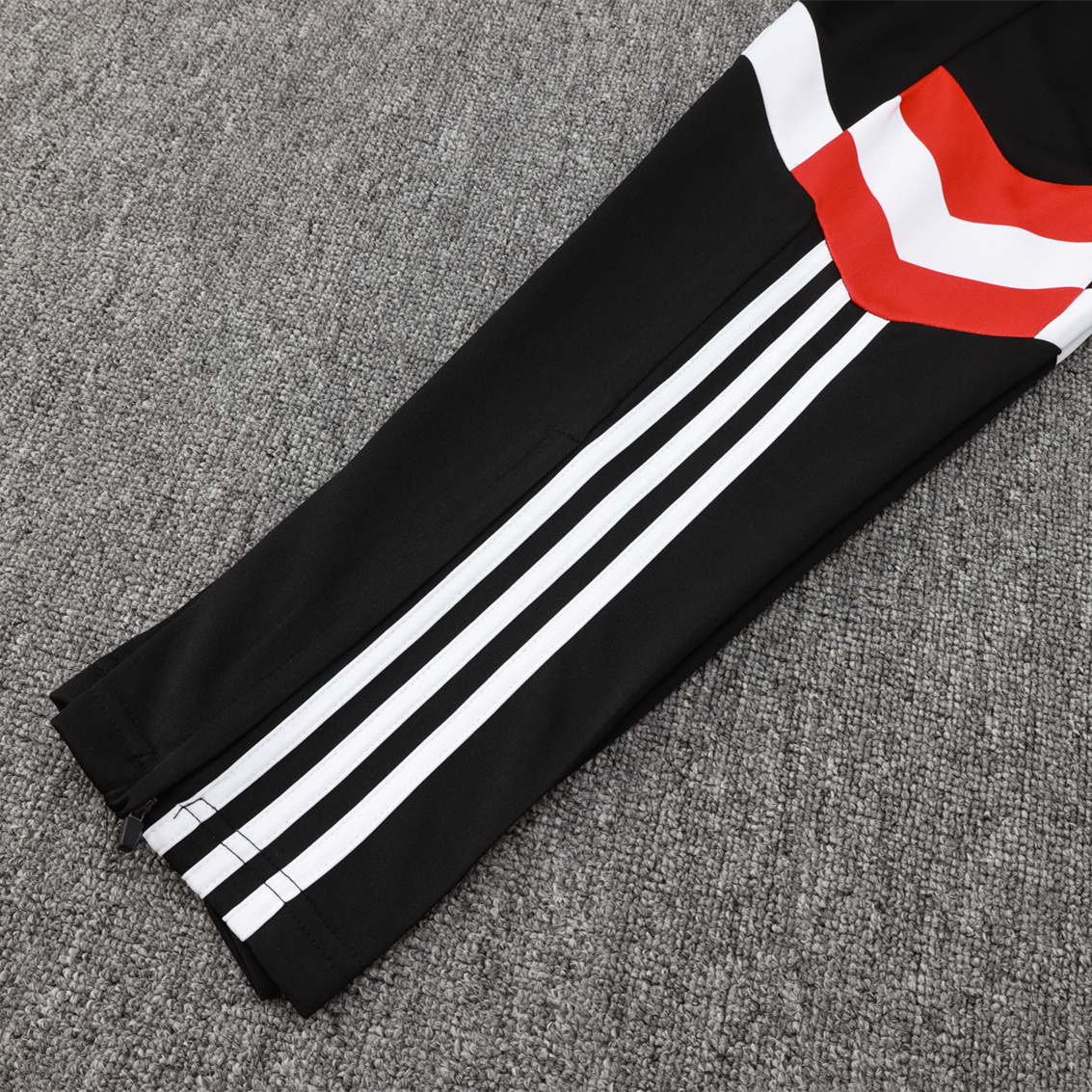 ManixJersey.com | Manchester United 24-25 Originals LFSTLR Jacket Training Tracksuit - Black -Customize Name, Number and Patch | Worldwide Shipping