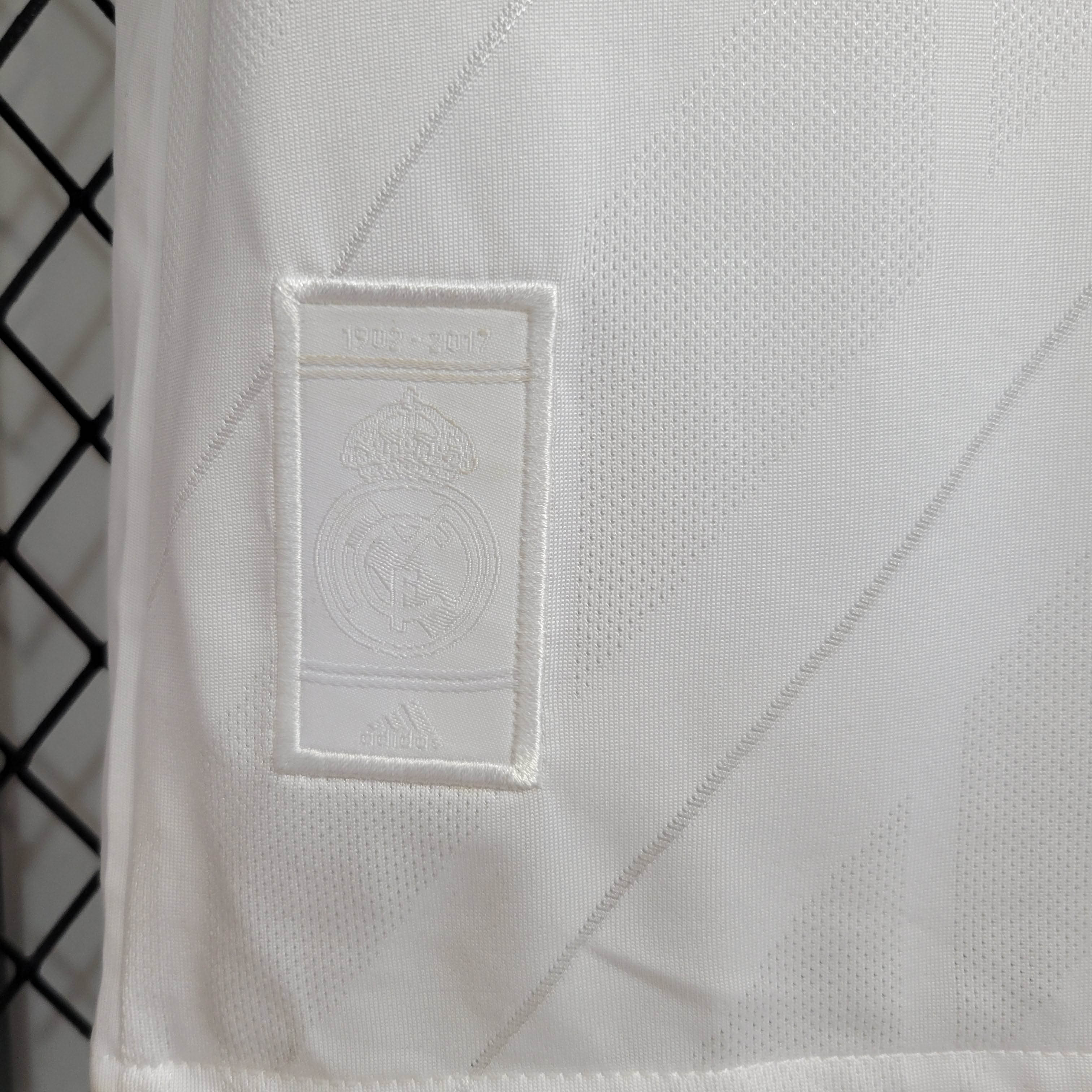 2017/2018 Retro Long Sleeve Real Madrid Home:football jersey mysite: unitedjerseyfootball 邓江浪:football