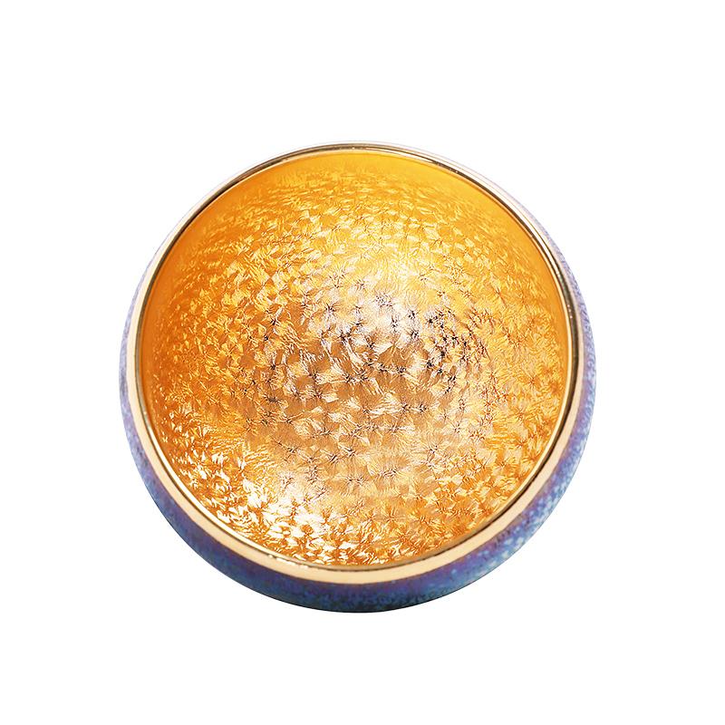 GEEK BAR-https://www.hot-toy.com/