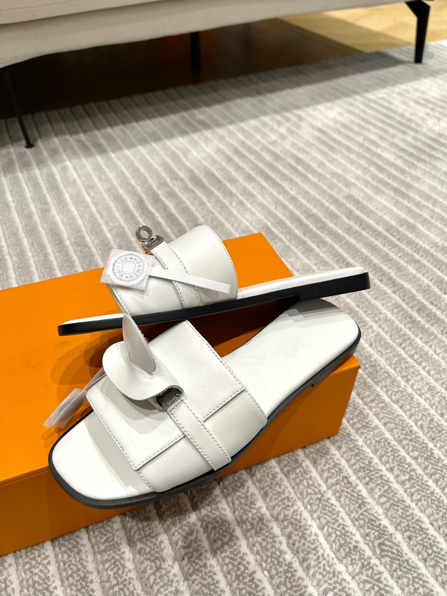 GABRIEL SANDAL WHITE CALFSKIN、mysite、Cacoeks