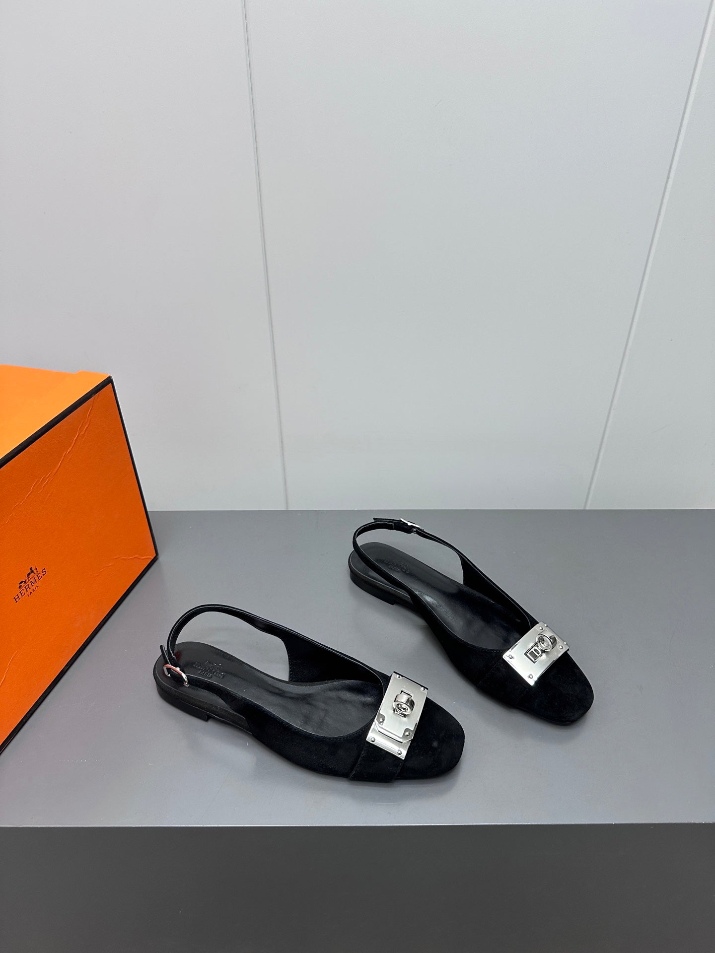 INNOCENTE SLINGBACK IN BLACK SUEDE、mysite、Cacoeks