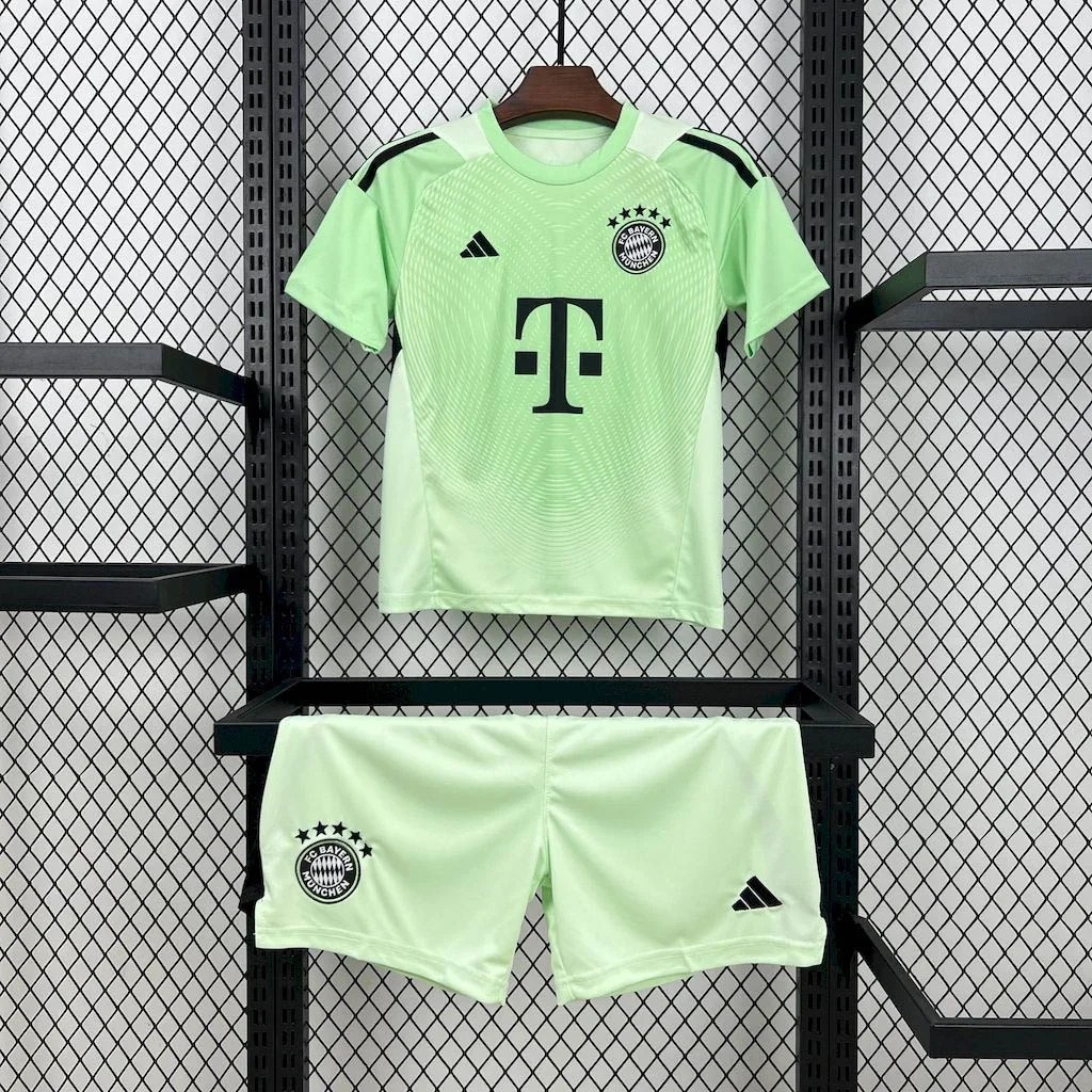 2025/2026 Bayern Munich Goalkeeper Green Football Shirt 1:1 Thai Quality Kids Size:football jersey mysite: unitedjerseyfootball 邓江浪:football