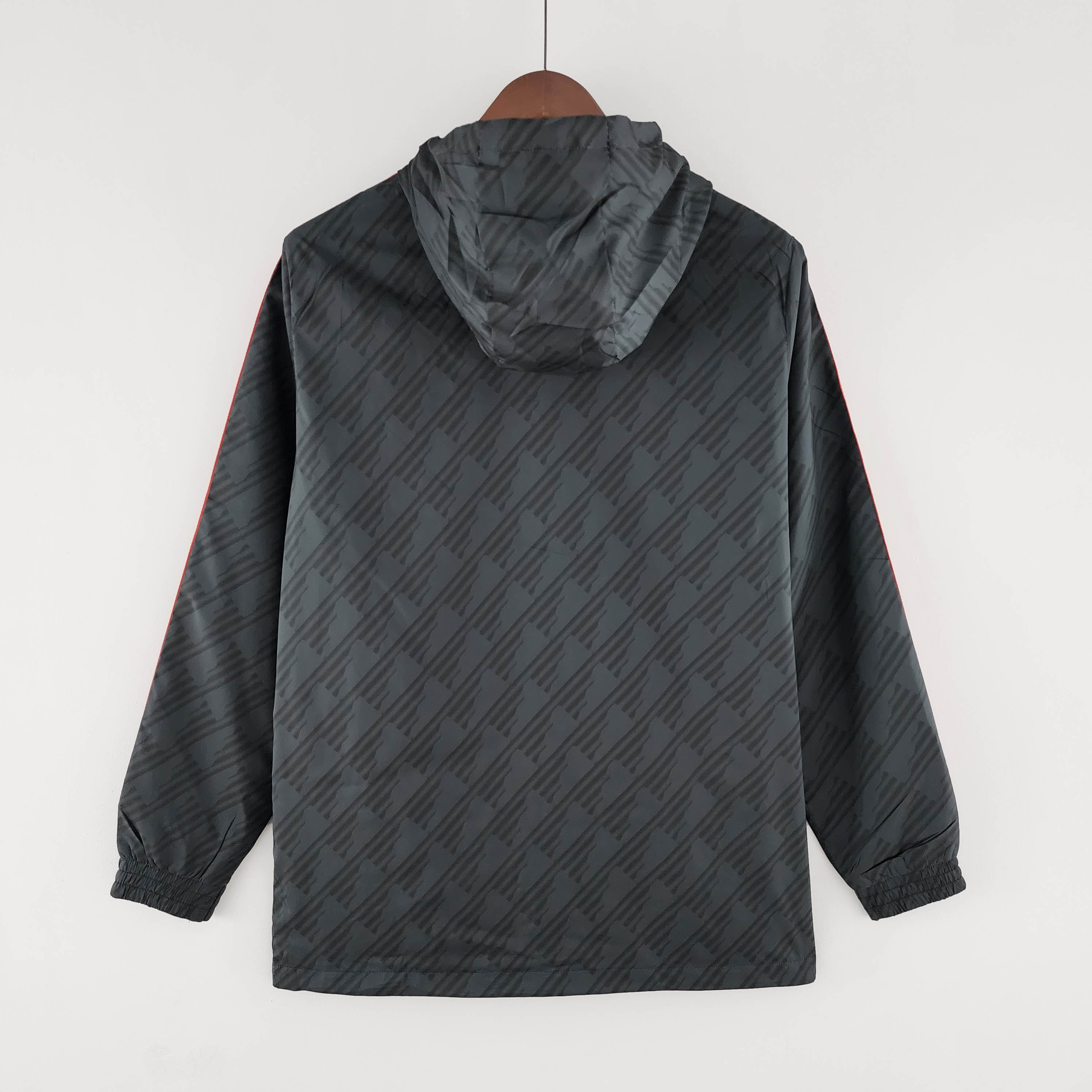 2022/2023 Manchester United Windbreaker Black Red Edge:football jersey mysite: unitedjerseyfootball 邓江浪:football