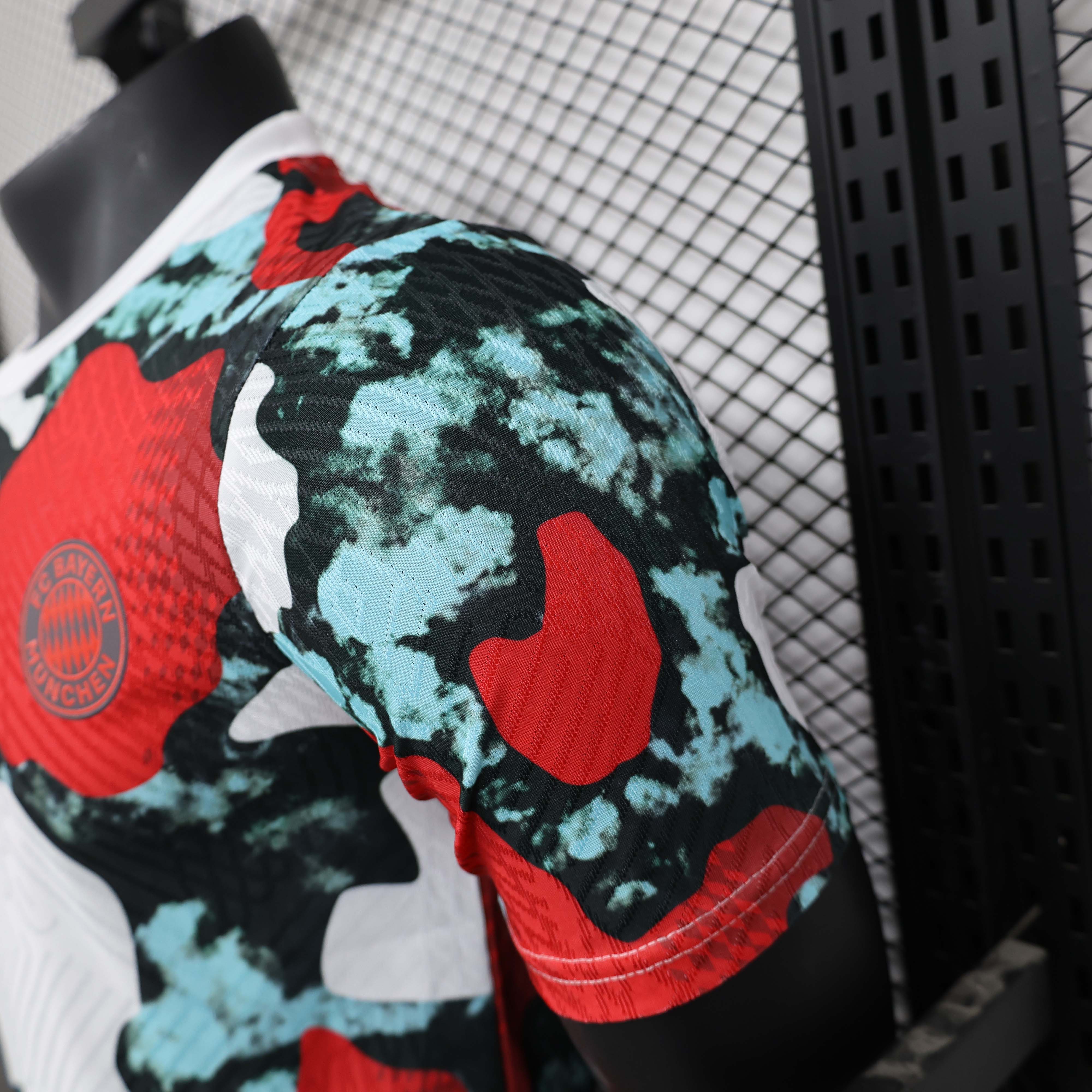 2024/2025 Player Version Bayern Munich Special Edition White and red Football Shirt 1:1 Thai Quality:football jersey mysite: unitedjerseyfootball 邓江浪:football