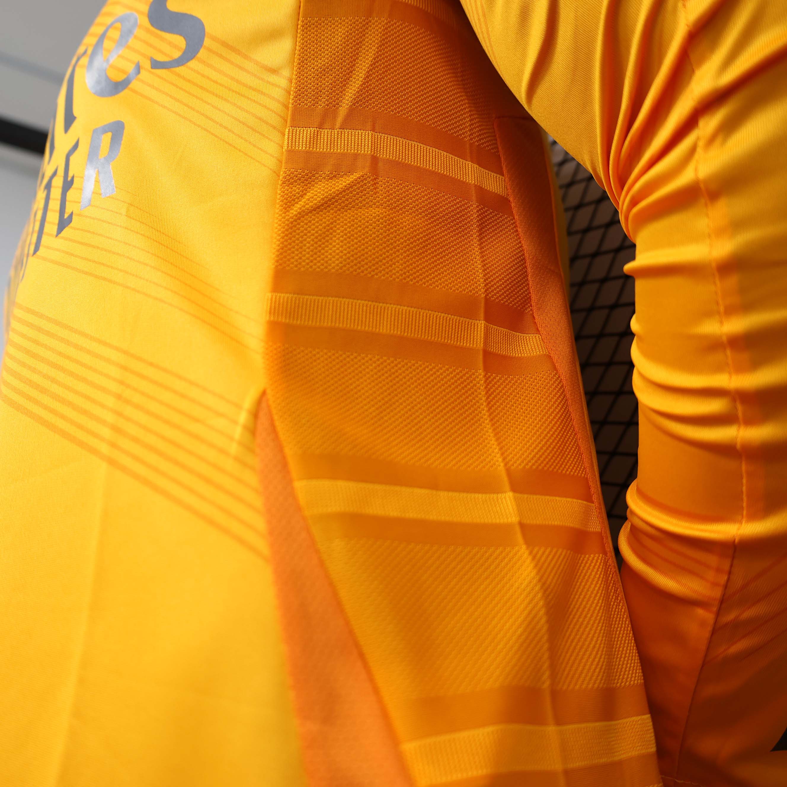 2024/2025 Player Version Long Sleeve Real Madrid Away Football Shirt 1:1 Thai Quality:football jersey mysite: unitedjerseyfootball 邓江浪:football