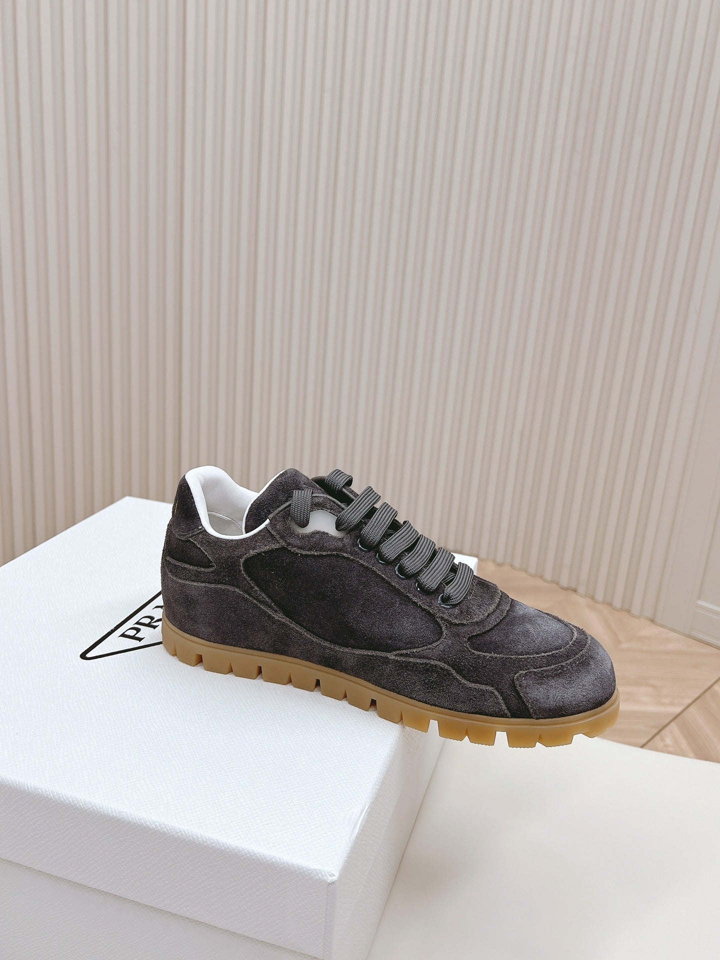 PRA FADED SUEDE SNEAKERS CHARCOAL、mysite、Cacoeks