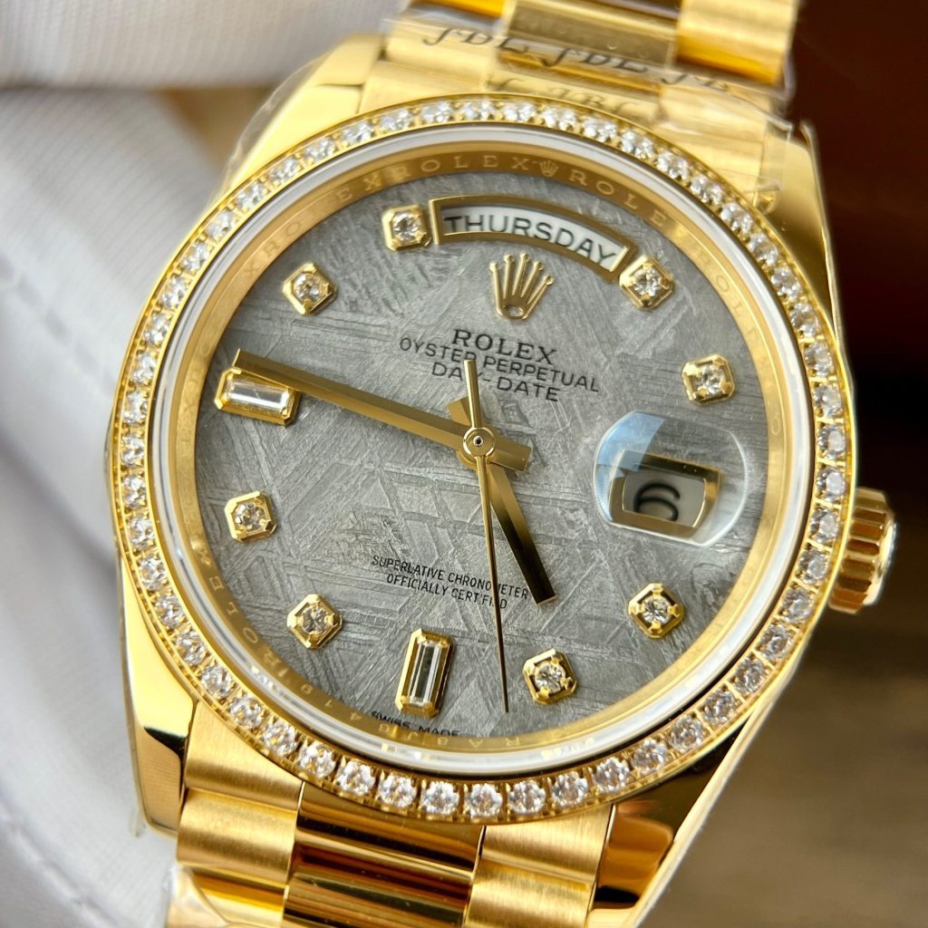 Đồng Hồ Rolex Day-Date Replica 11 Mặt Thiên Thạch Đính Đá RA 36mm (1)
