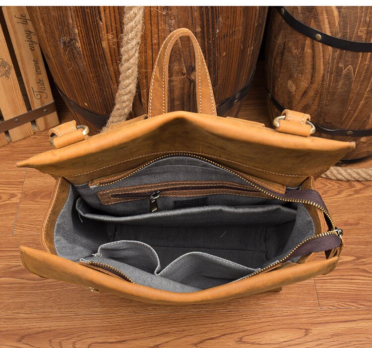 Large Capacity View of Woosir Vintage Leather Backpack