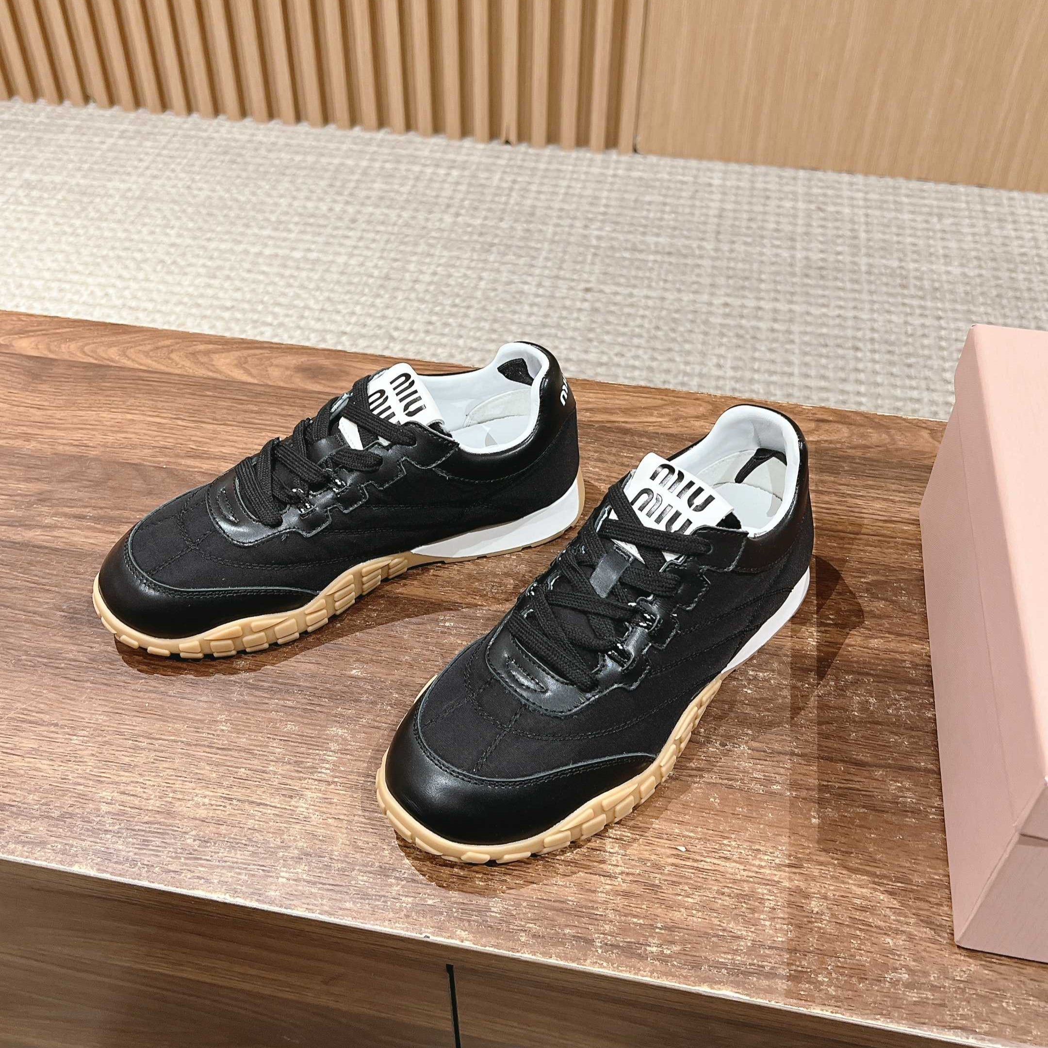 RUNNING SNEAKERS IN BLACK LAMBSKIN AND FABRIC ANTI-SLIP RUBBER SOLE、mysite、Cacoeks