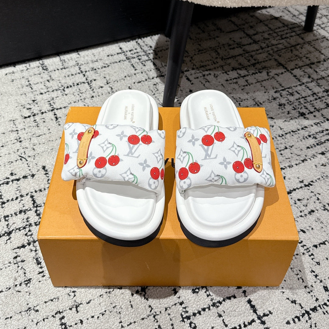 LV MIAMI-STYLE SANDALS 25S IN WHITE FABRIC AND CALFSKIN、mysite、Cacoeks