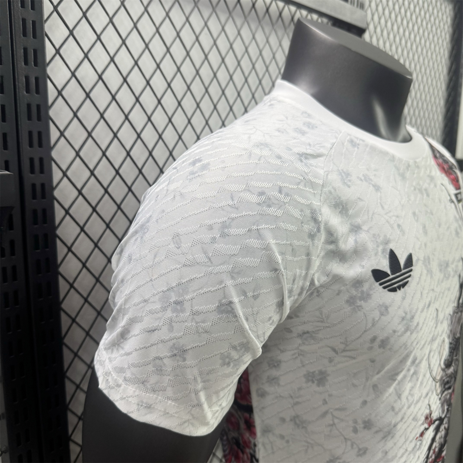 UltraTrikot-Japan 25-26 Black Dragon And Flowers White Special Jersey - Player Version