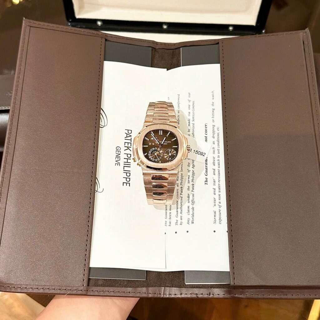 Đồng Hồ Patek Philippe Nautilus 5712 Bọc Vàng Mặt Chocolate GRF 40mm (1)