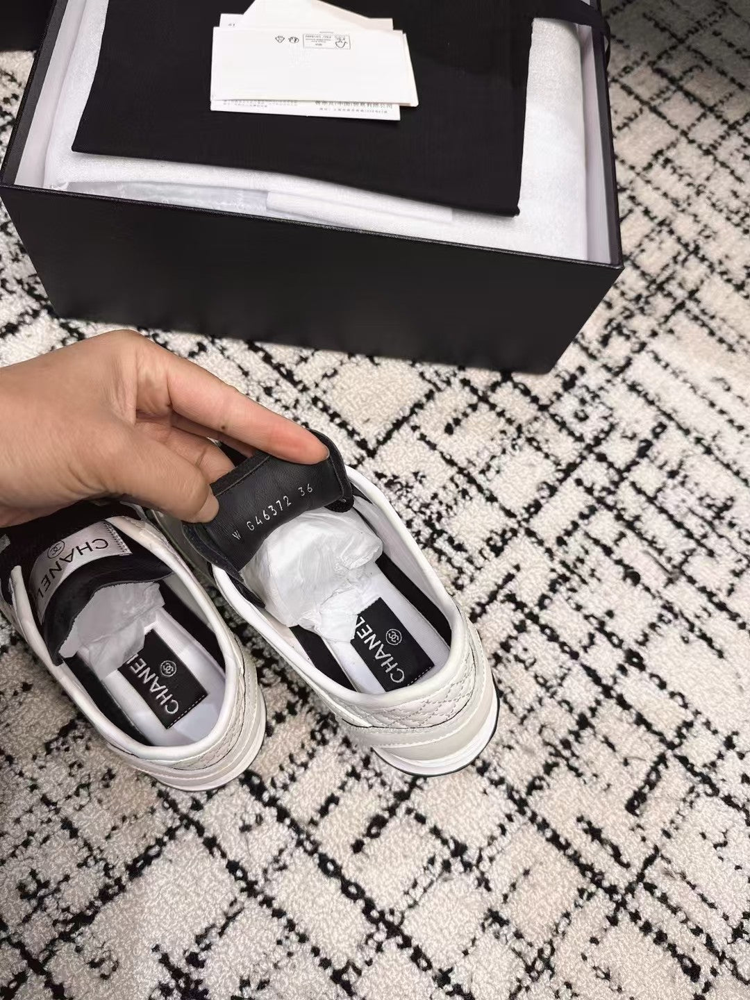 TRAINERS SNEAKER IN WHITE CALFSKIN AND SUEDE、mysite、Cacoeks