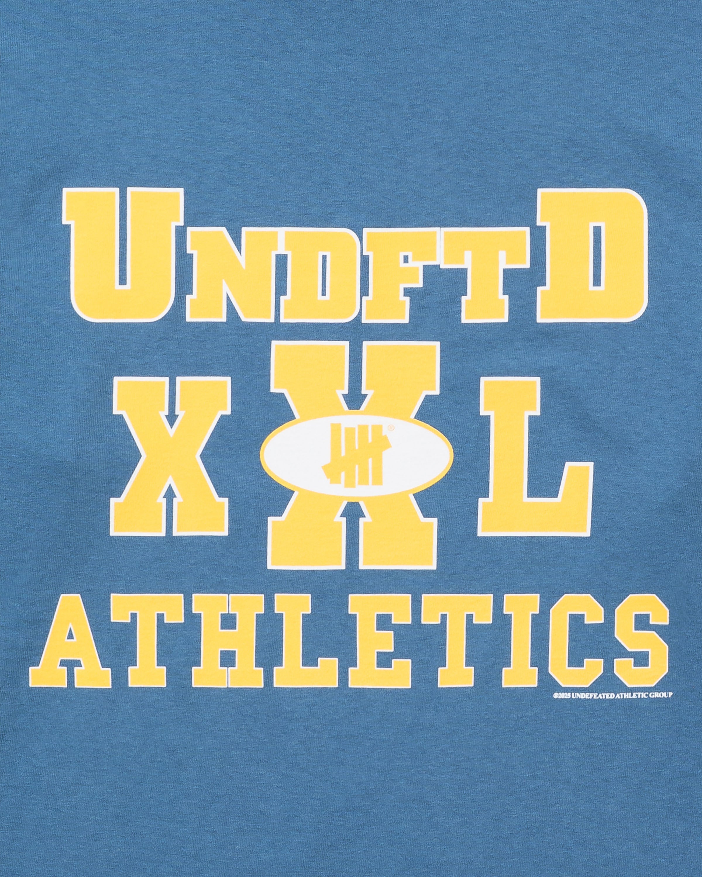 UNDEFEATED VARSITY L/S TEE