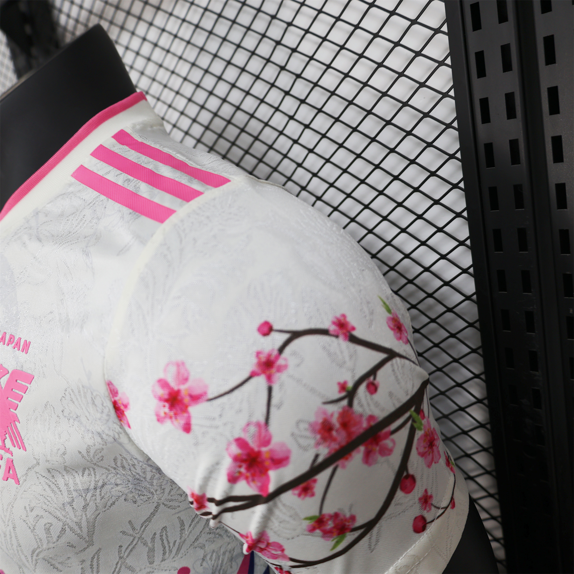 GlobeJersey-Japan 2024 Pink Bird Special Edition Jersey - Player Version