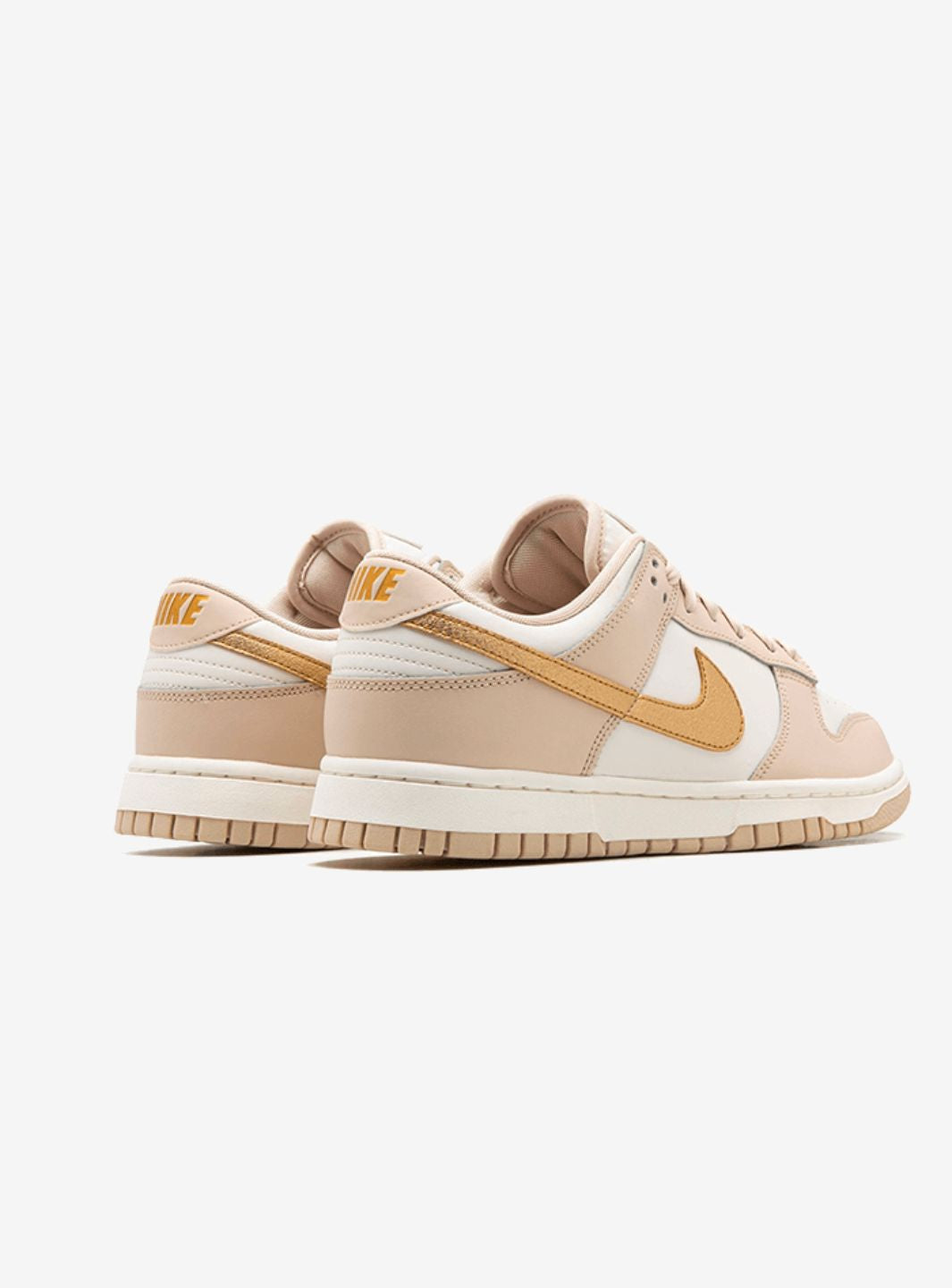 Nike Dunk Low Phantom Metallic Gold (W)、NIKE、Cacoeks
