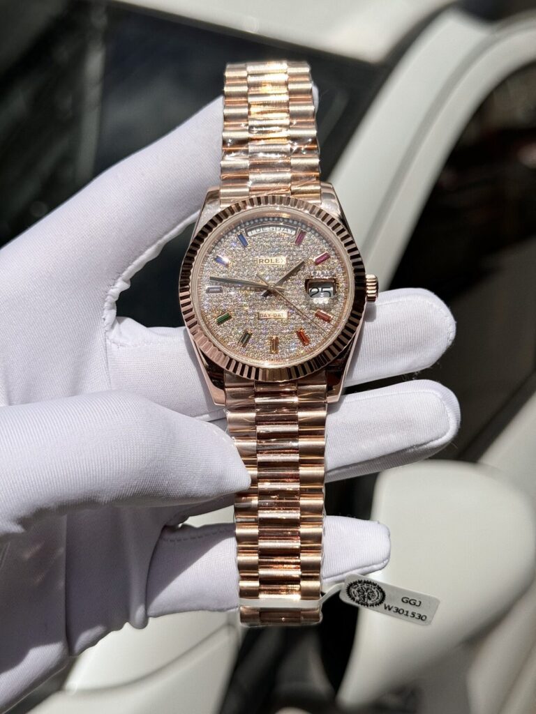 Đồng Hồ Rolex Day-Date Bọc Vàng Đính Moissanite Full Mặt GM V2 40mm (2)