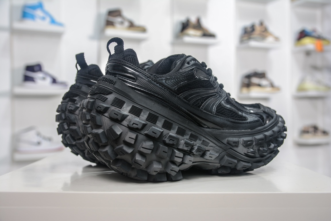 Balenciaga Defender Sneaker in Black、mysite、Cacoeks