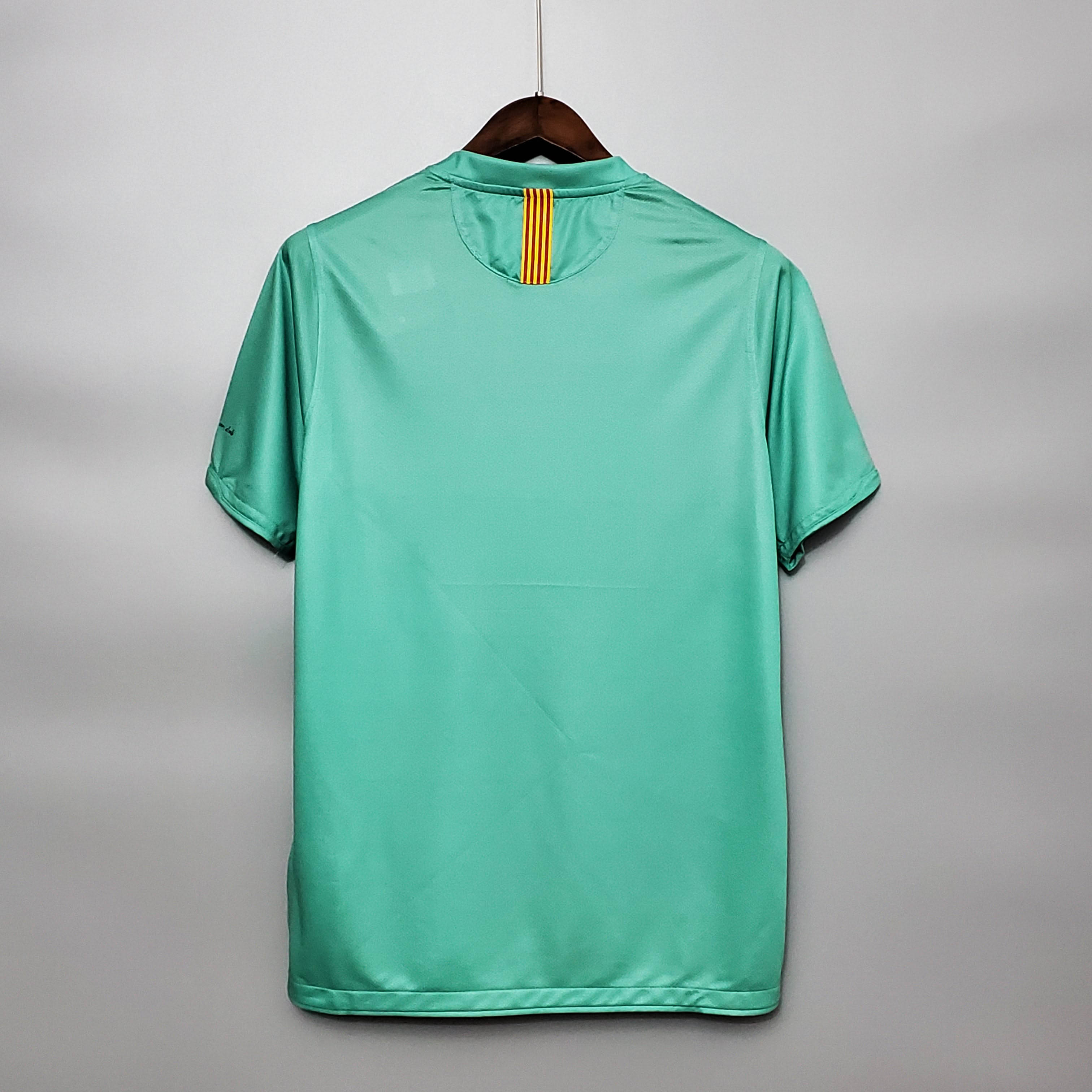 2010/2011 Retro Barcelona Away Football Shirt 1:1 Thai Quality:football jersey mysite: unitedjerseyfootball 邓江浪:football