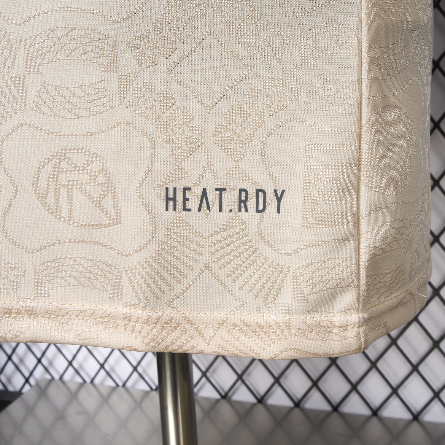 foot-Bayern Munich 2025 Apricot 125th Anniversary Jersey - Player Version