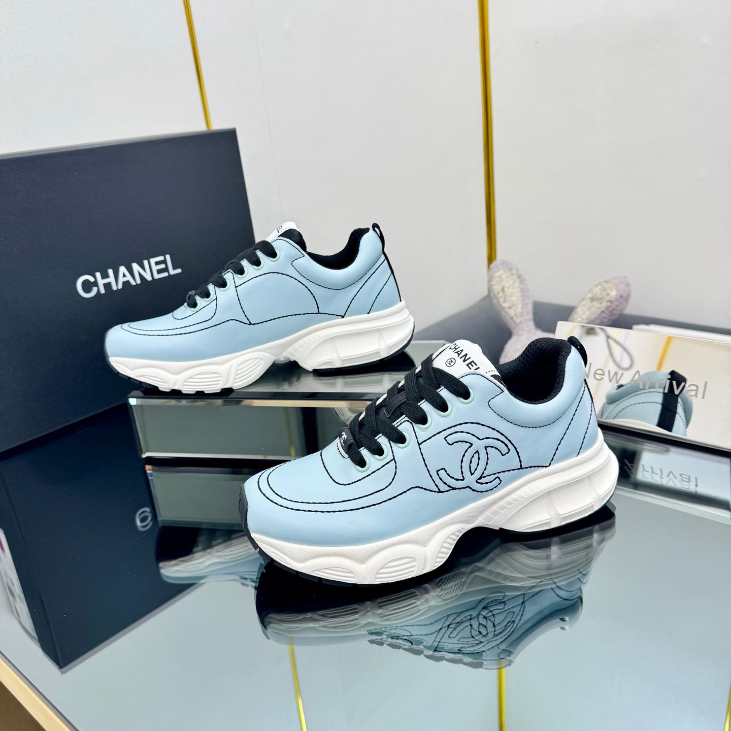 TRAINERS SNEAKER IN LIGHT BLUE CALFSKIN WITH BLACK EMBROIDERED、mysite、Cacoeks